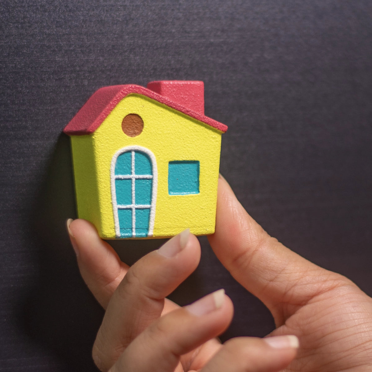 House Fridge Magnet (Pink Roof)