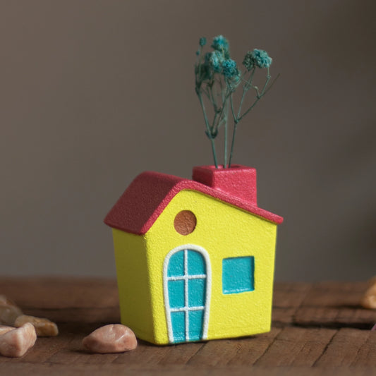 House Fridge Magnet (Pink Roof)