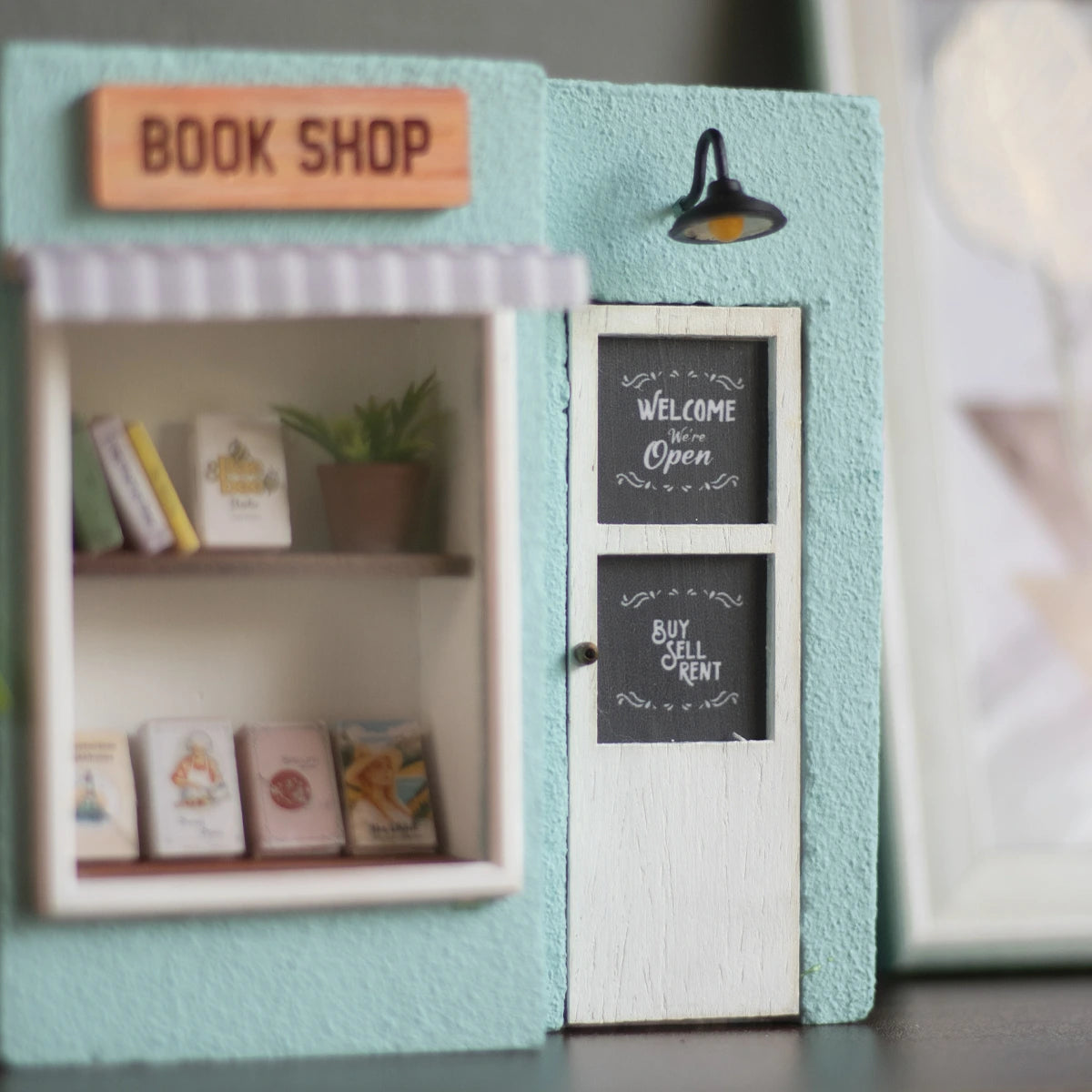 Book Store Planter (Vintage Blue)