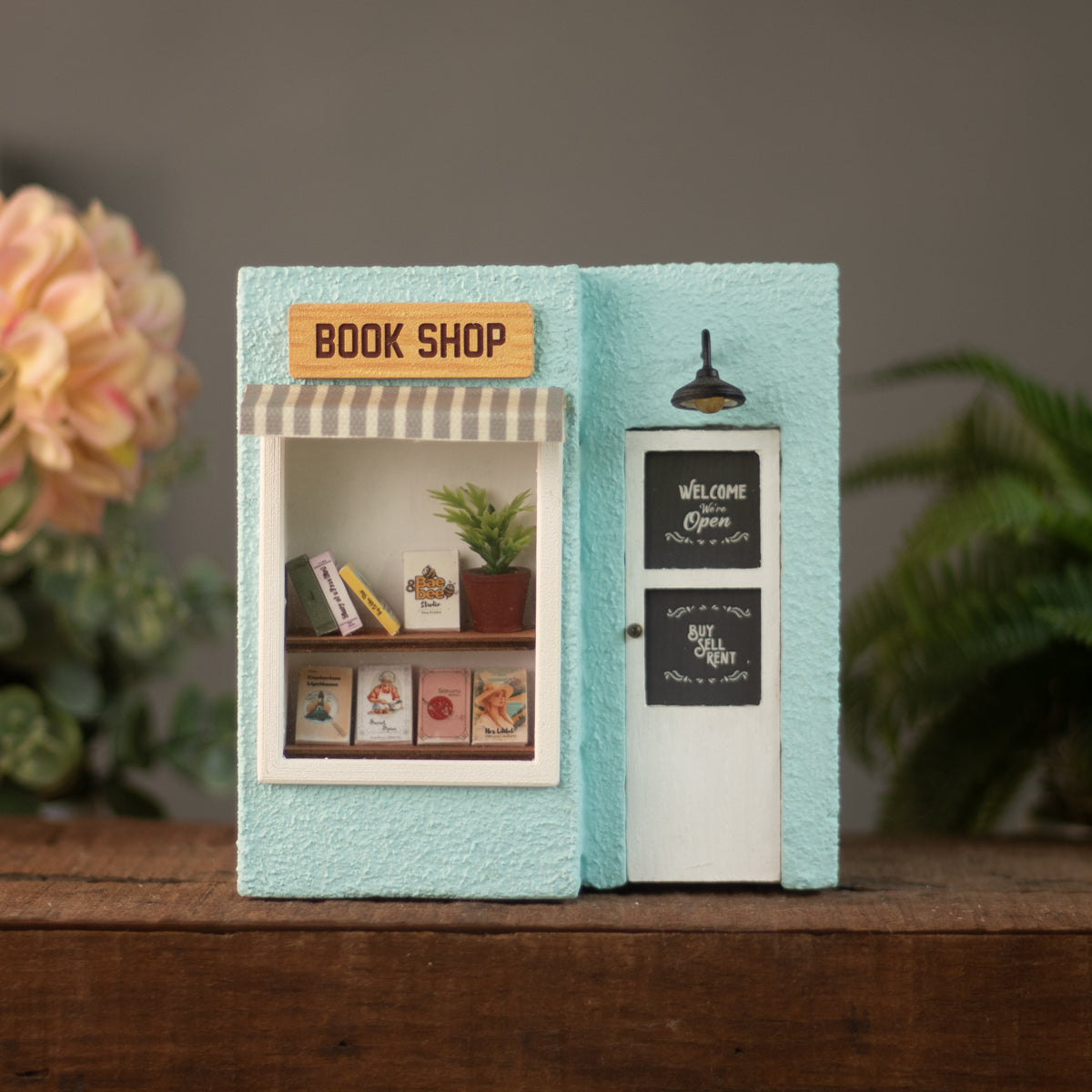 Book Shop Planter (Vintage Blue)